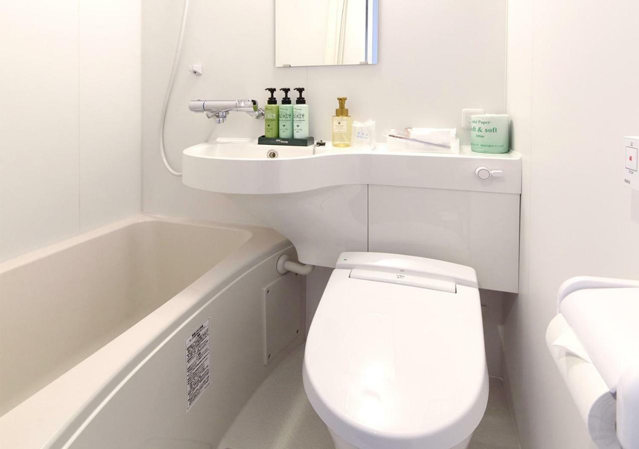 Hotel Trend Nishi Shinsaibashi Osaka Bagian luar foto